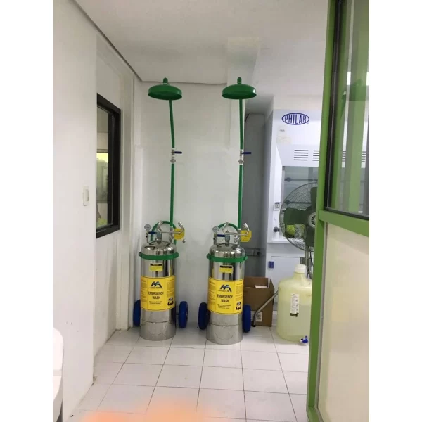 PORTABLE EYEWASH - Image 3
