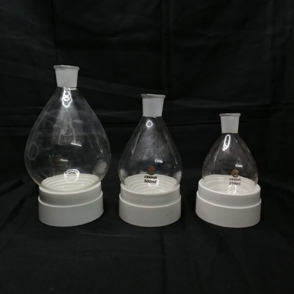 FLORENTINE FLASK WITH GROUND SOCKET AND BEADED RIM 24/31