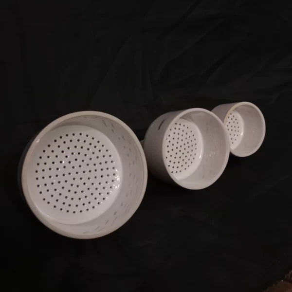 BUCHNER FUNNEL PORCELAIN WITH PERFORATED FILTER DISC