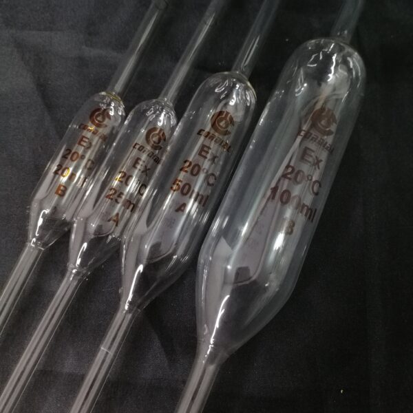 VOLUMETRIC PIPETTE