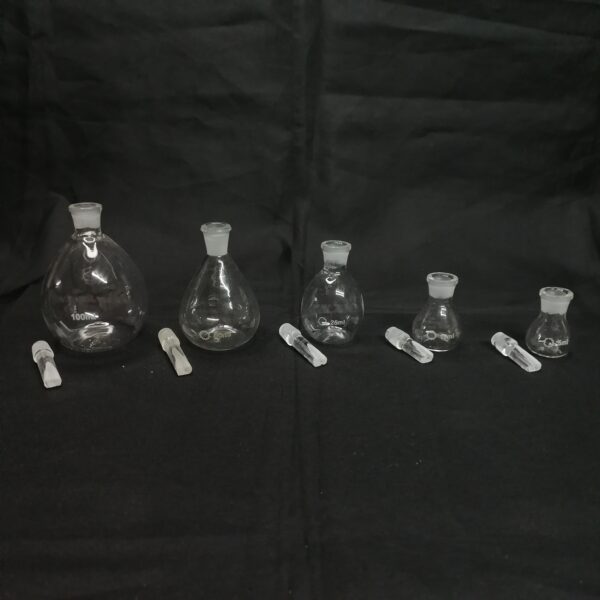 PYCNOMETER DENSITY BOTTLE, WITH ONE GROUND CAPILLARY STOPPER, HIGH BOROSILICATE GLASS - Image 3