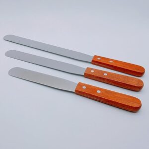 SPATULA WITH WOODEN HANDLE